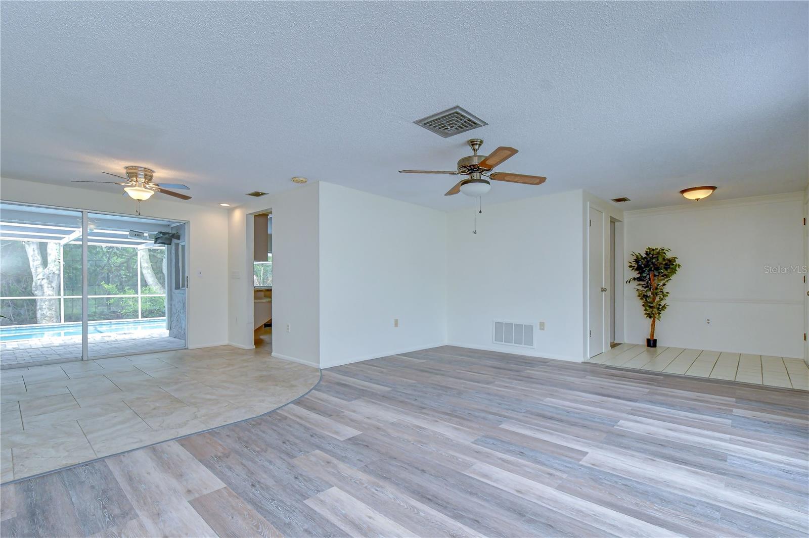 BEACON WOODS VILLAGE - Residential