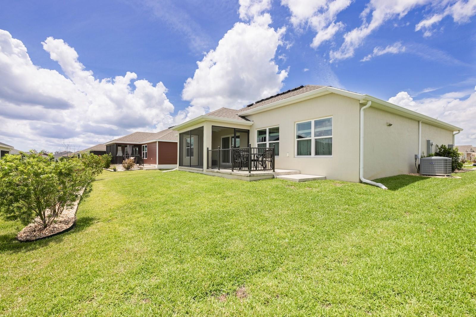 THE VILLAGES OF SOUTHERN OAKS - Residential