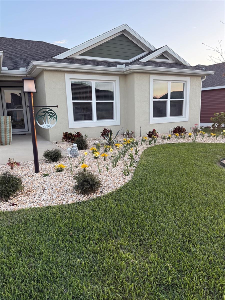 THE VILLAGES OF SOUTHERN OAKS - Residential