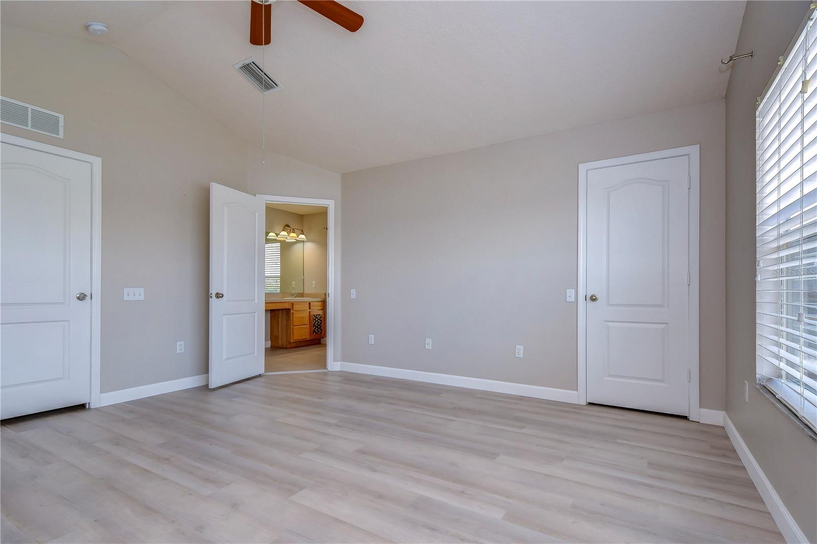 VALHALLA  PH1-2 - Residential