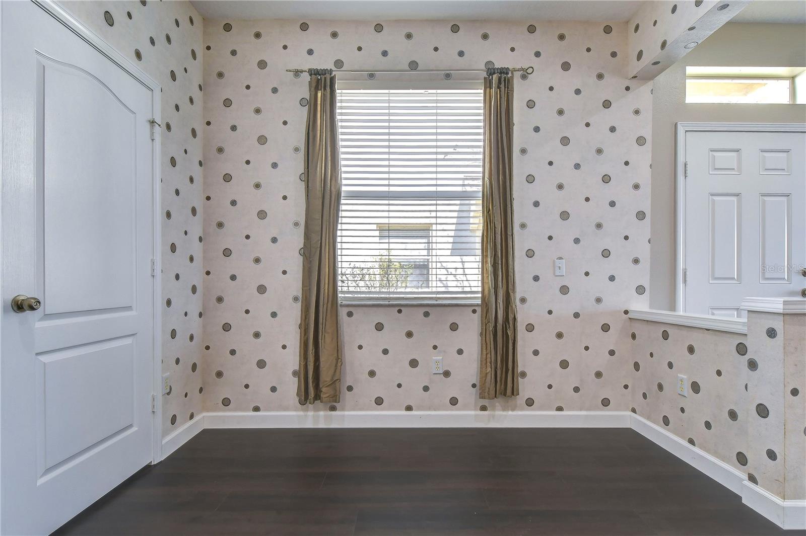 VALHALLA  PH1-2 - Residential