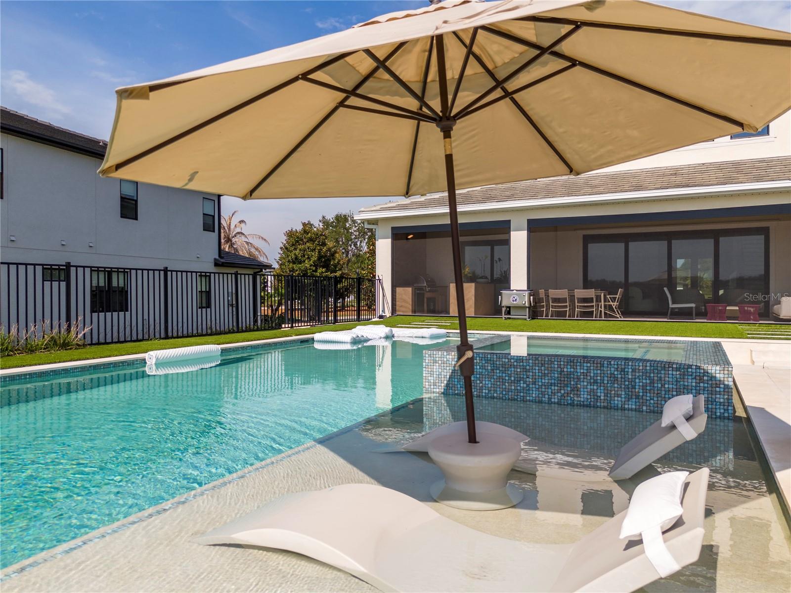 BELLA COLLINA EAST SUB - Residential