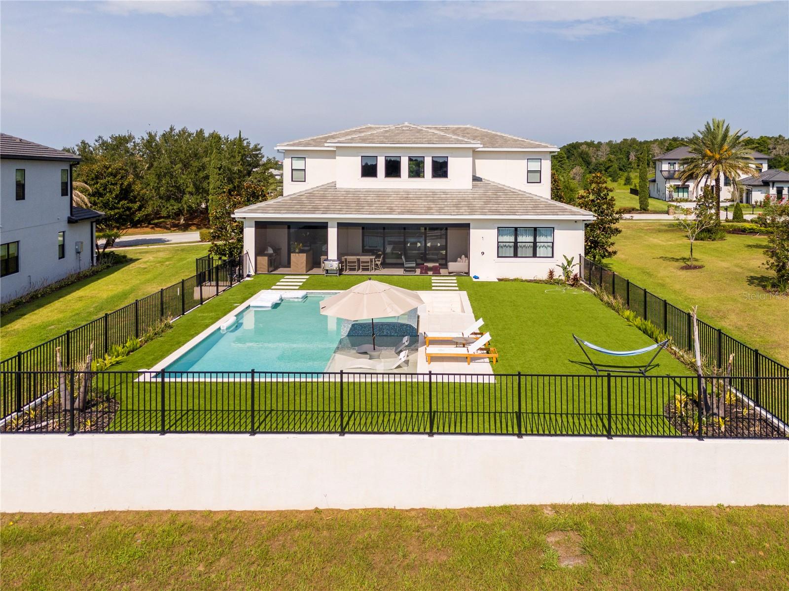 BELLA COLLINA EAST SUB - Residential