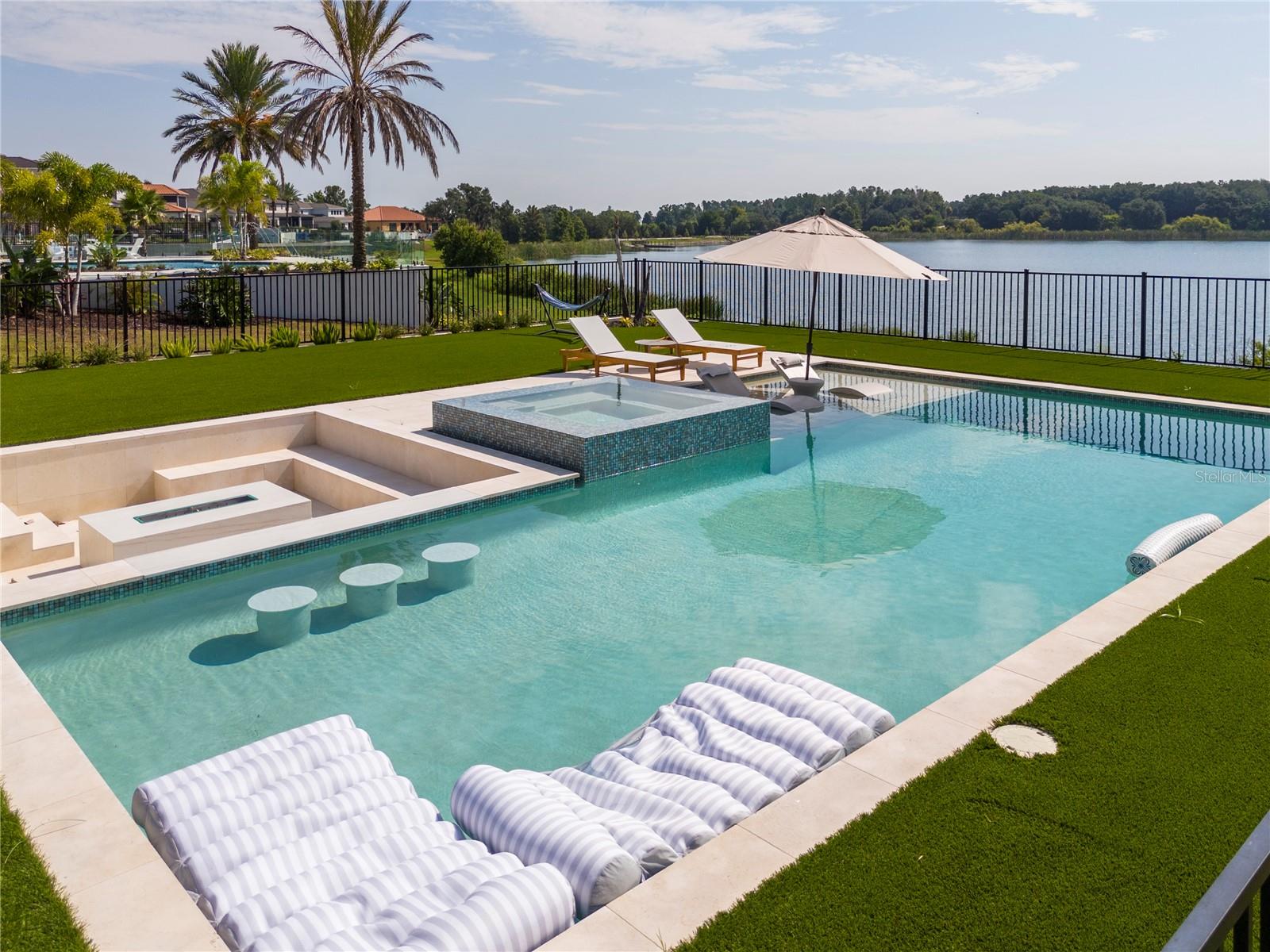 BELLA COLLINA EAST SUB - Residential