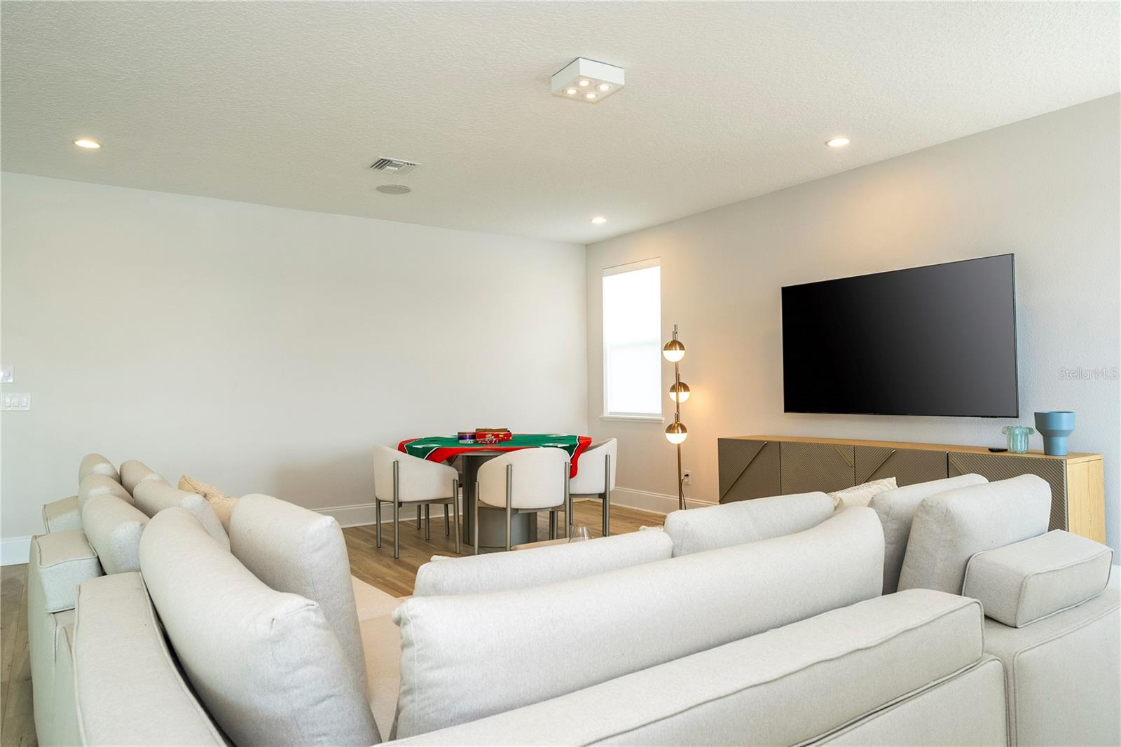 BELLA COLLINA EAST SUB - Residential