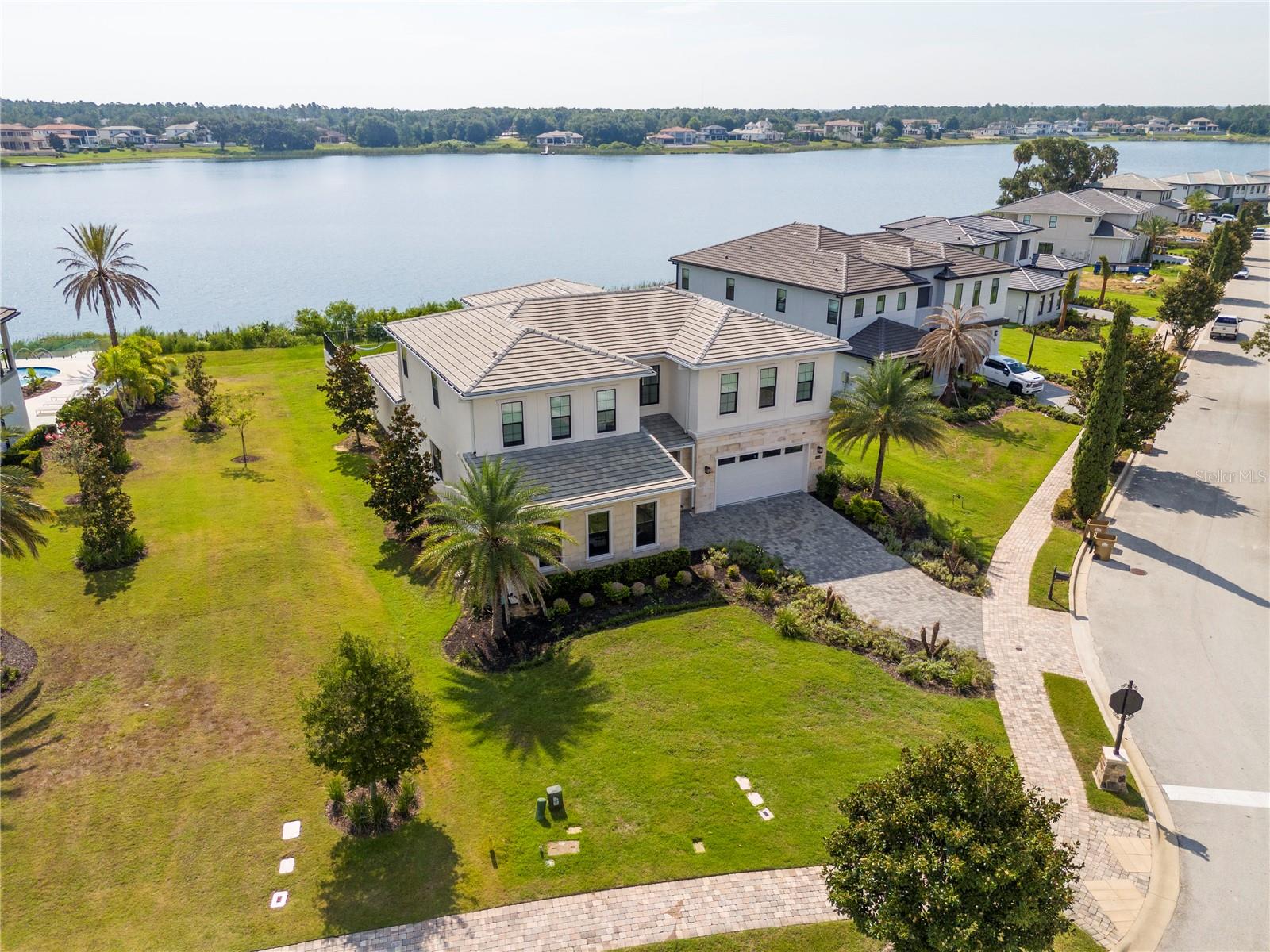 BELLA COLLINA EAST SUB - Residential
