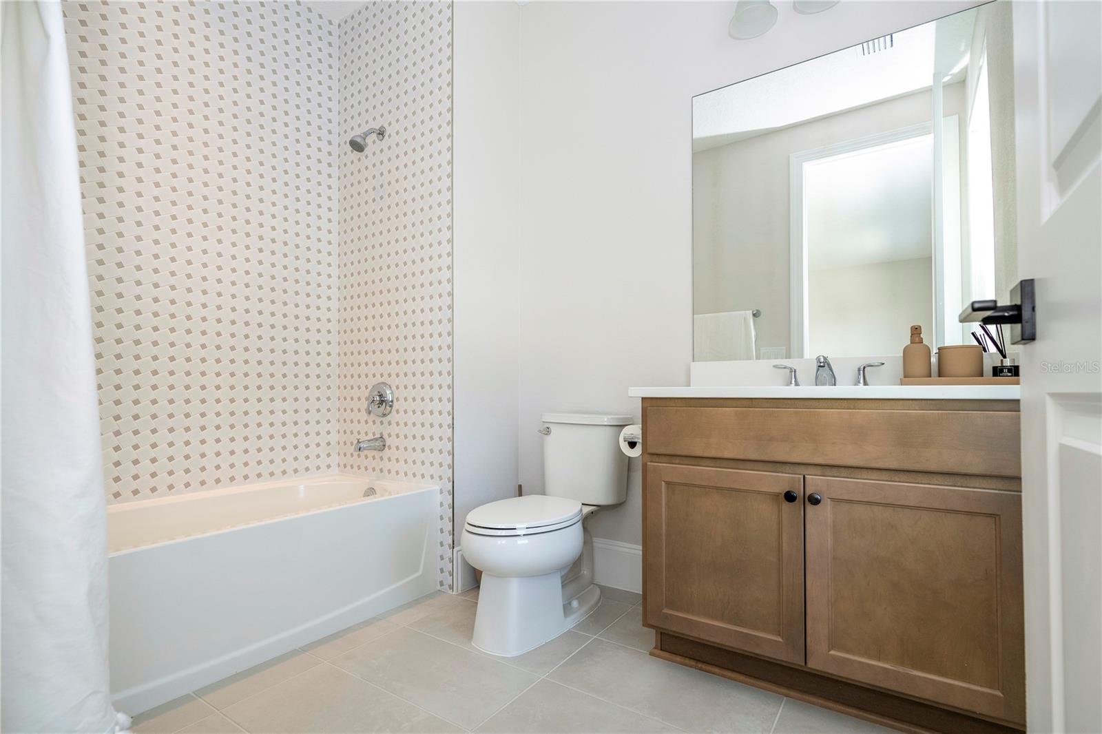 BELLA COLLINA EAST SUB - Residential