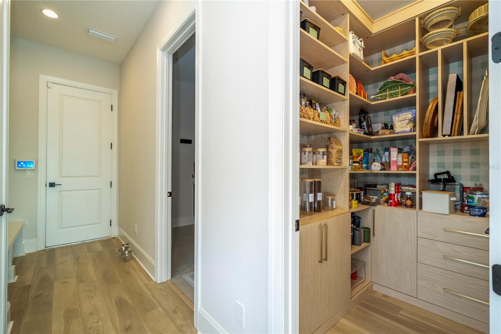 BELLA COLLINA EAST SUB - Residential