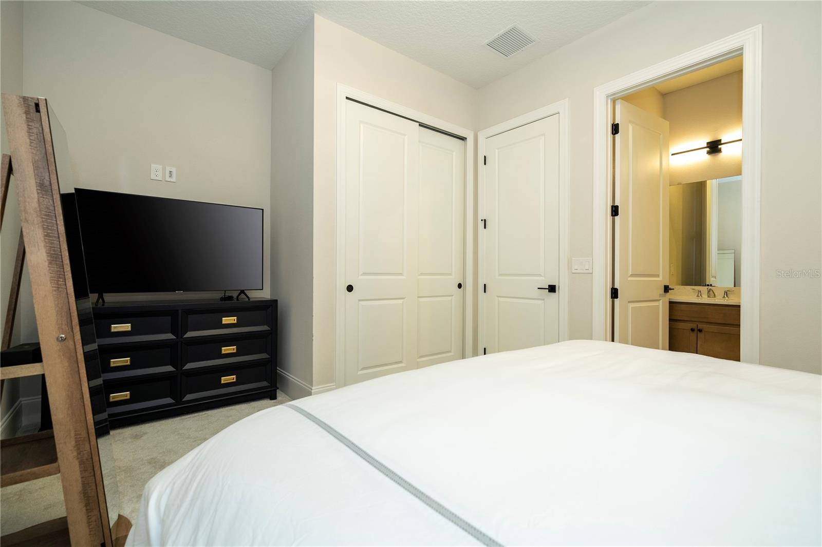 BELLA COLLINA EAST SUB - Residential