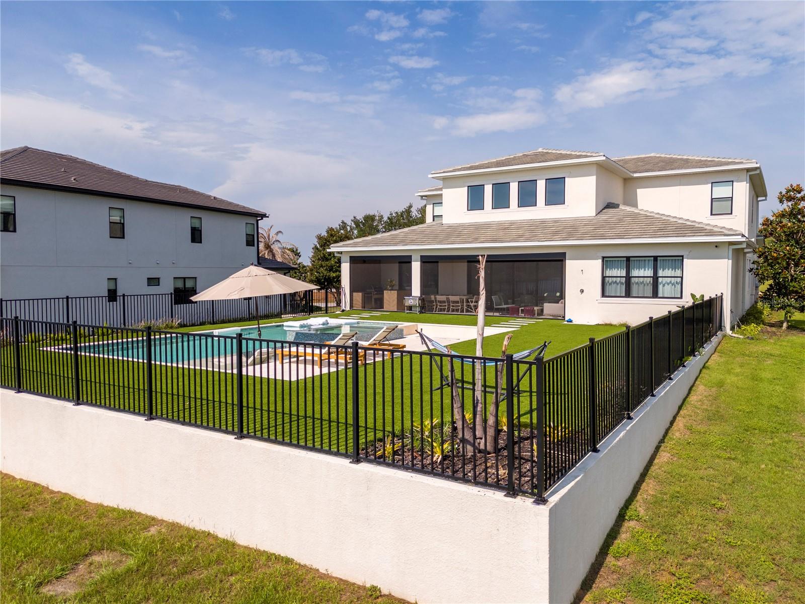 BELLA COLLINA EAST SUB - Residential