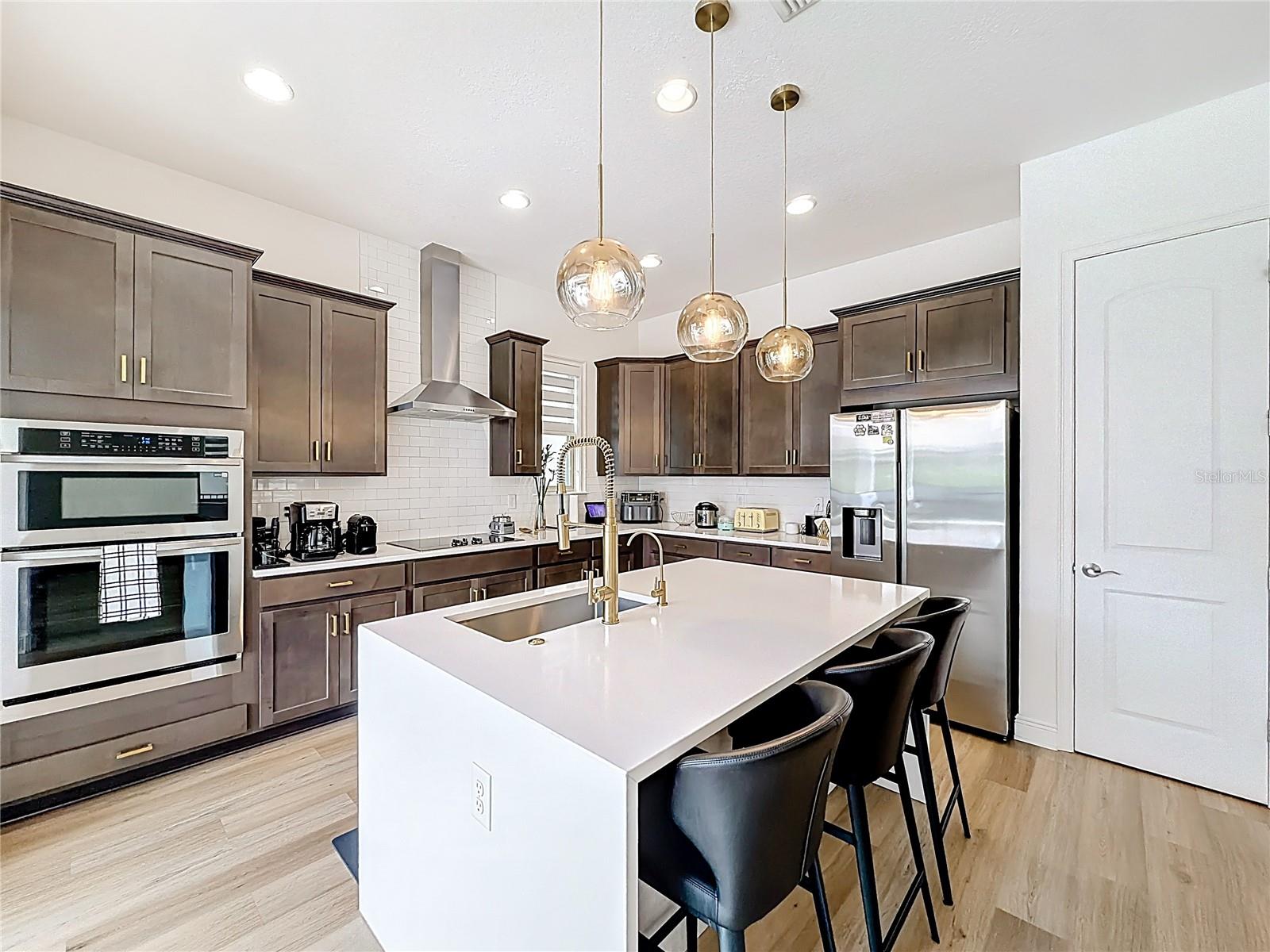EAGLE CREEK - Residential