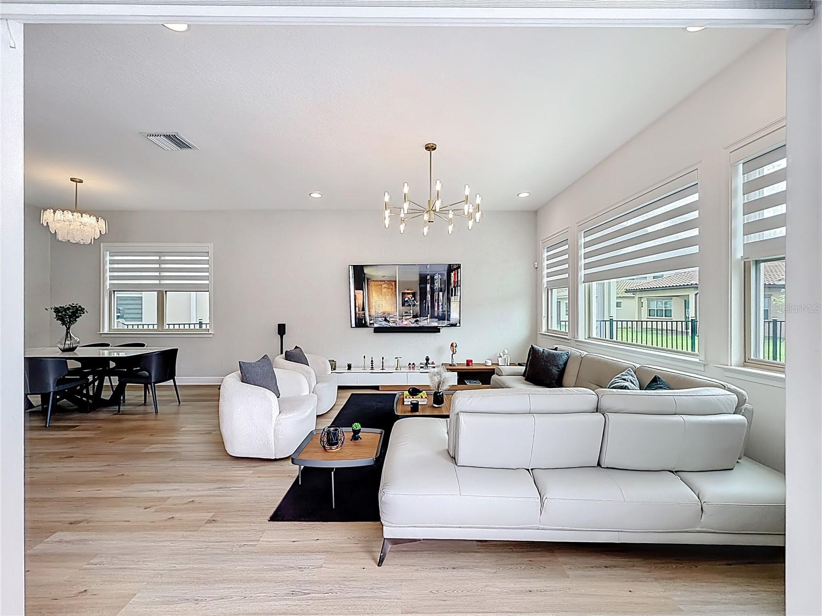 EAGLE CREEK - Residential