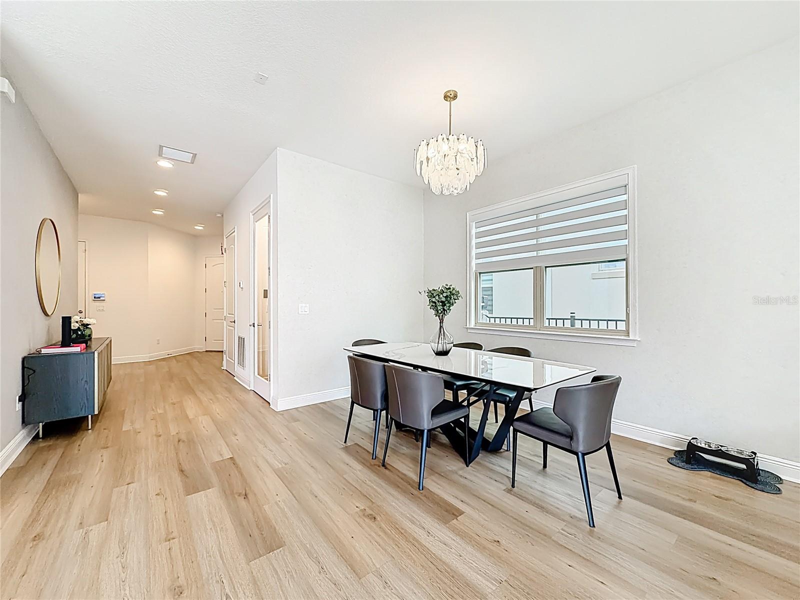 EAGLE CREEK - Residential