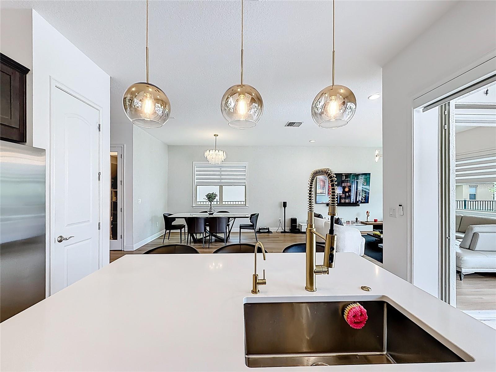 EAGLE CREEK - Residential