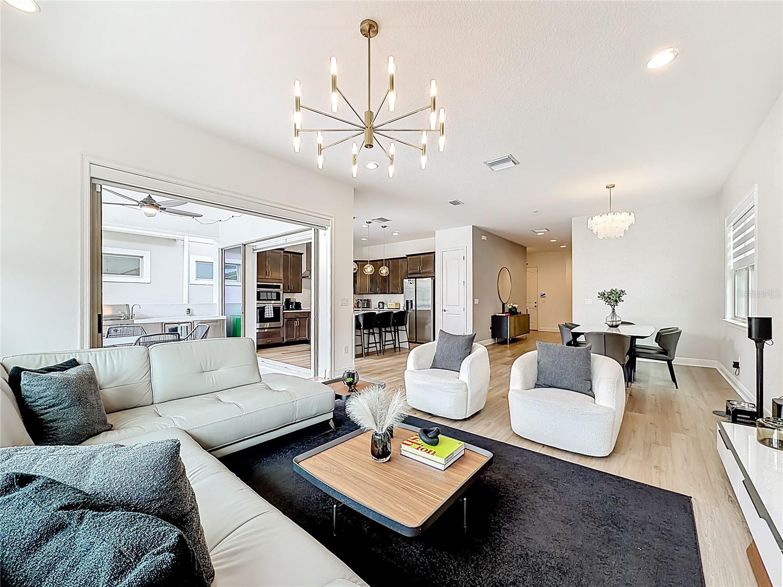 EAGLE CREEK - Residential