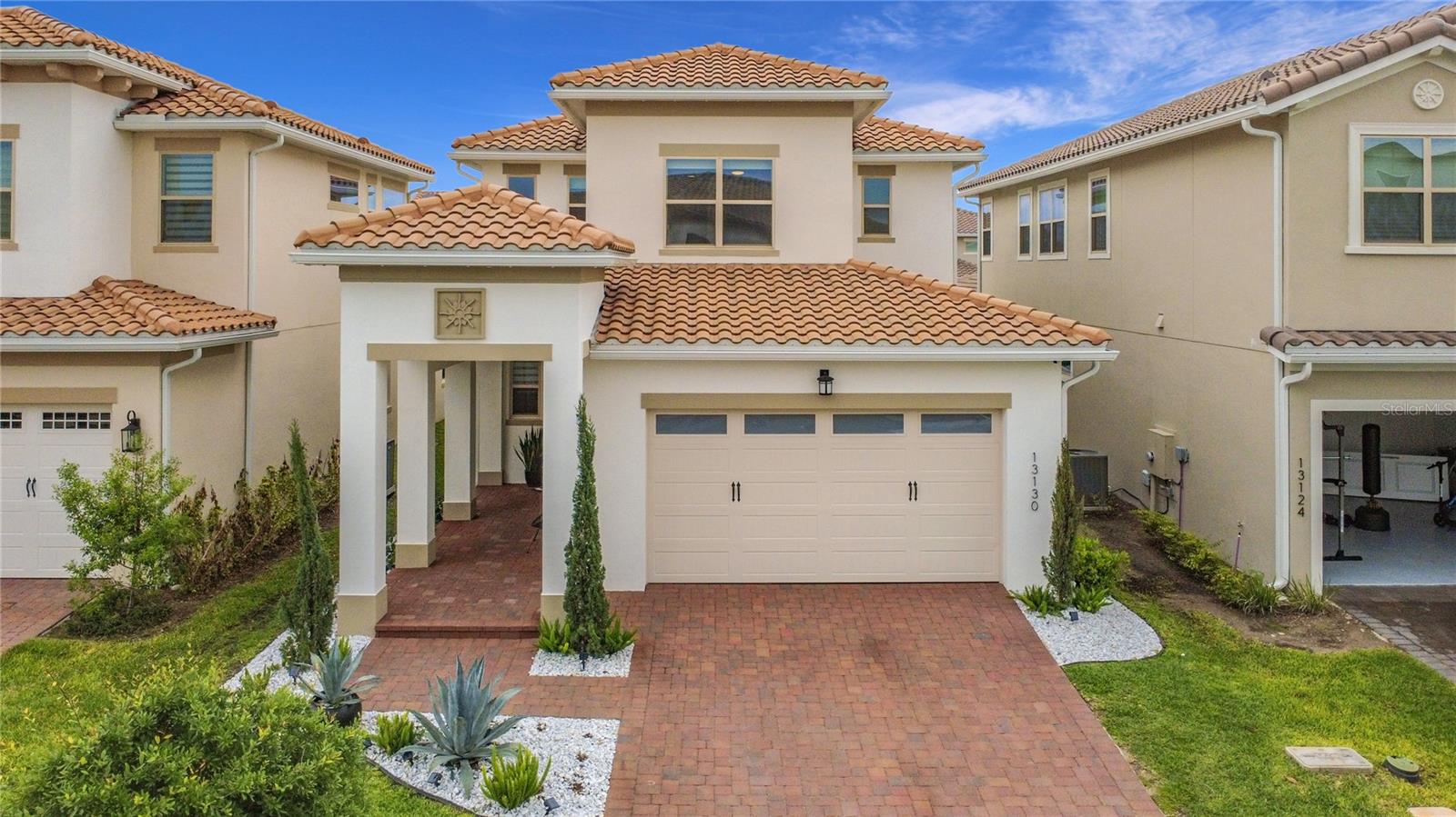 EAGLE CREEK - Residential