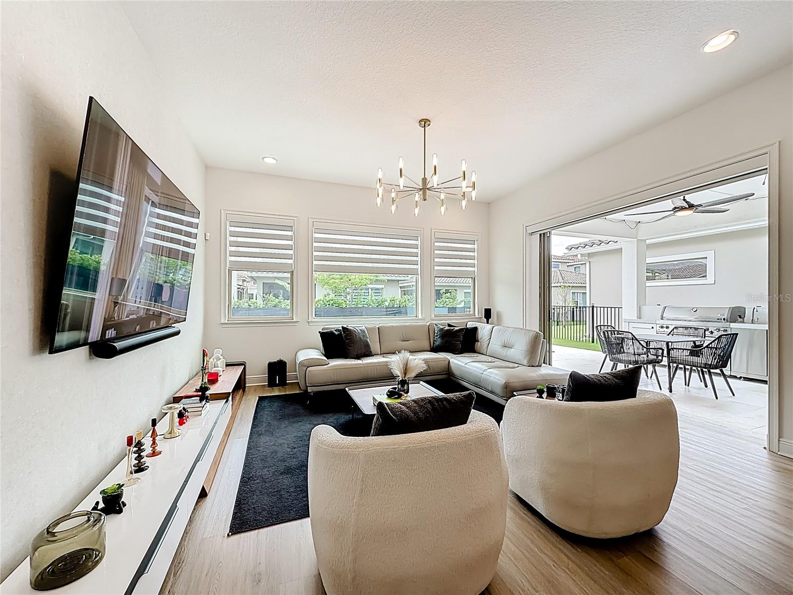 EAGLE CREEK - Residential