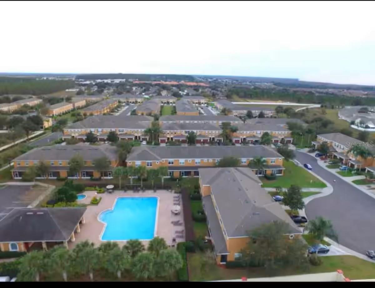 TOWNS LEGACY PARK - Residential Lease