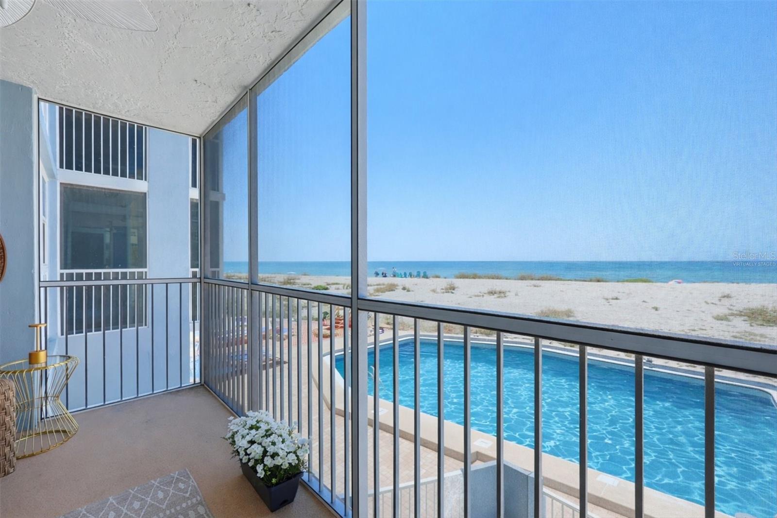 GULF HORIZONS - Residential