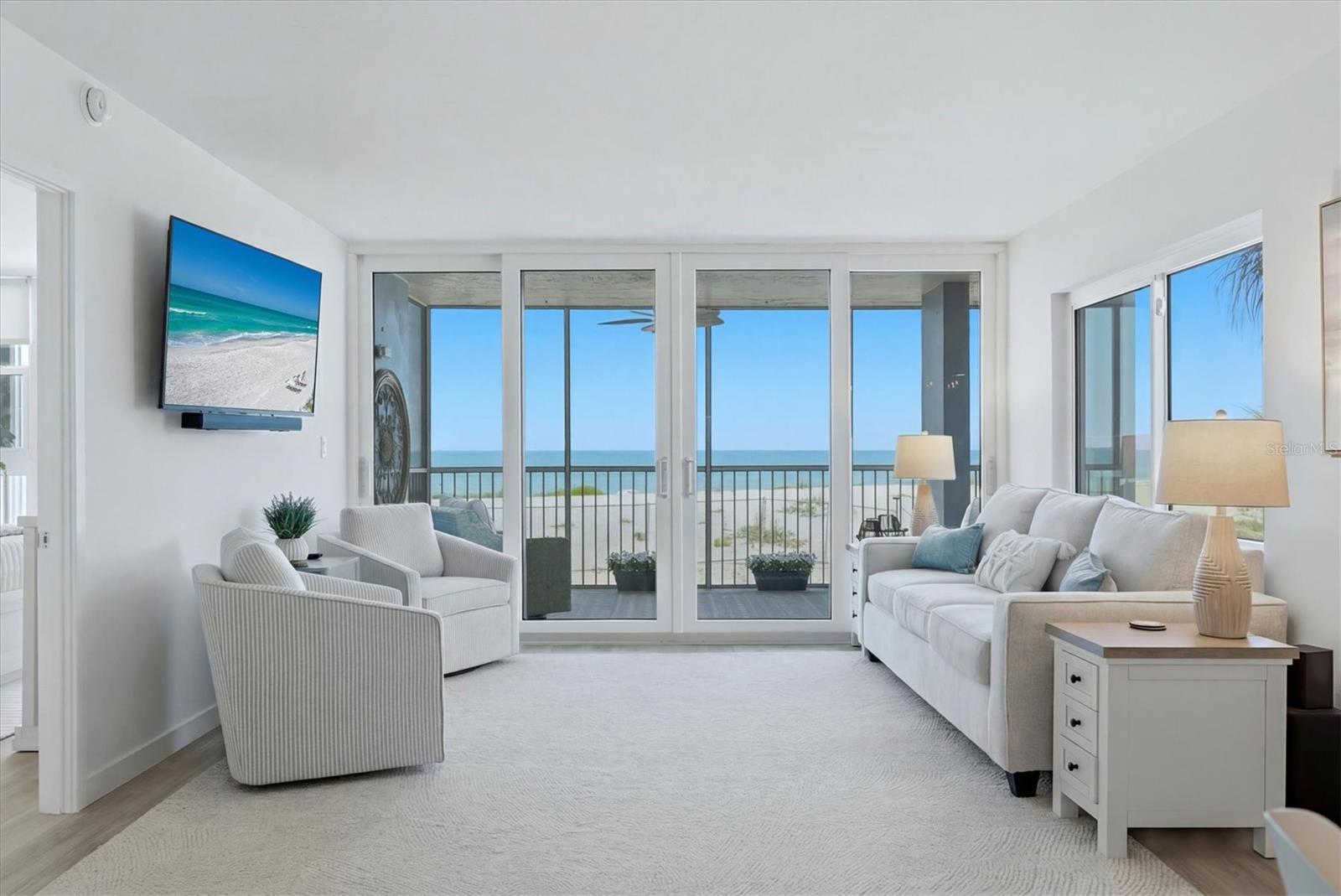 GULF HORIZONS - Residential