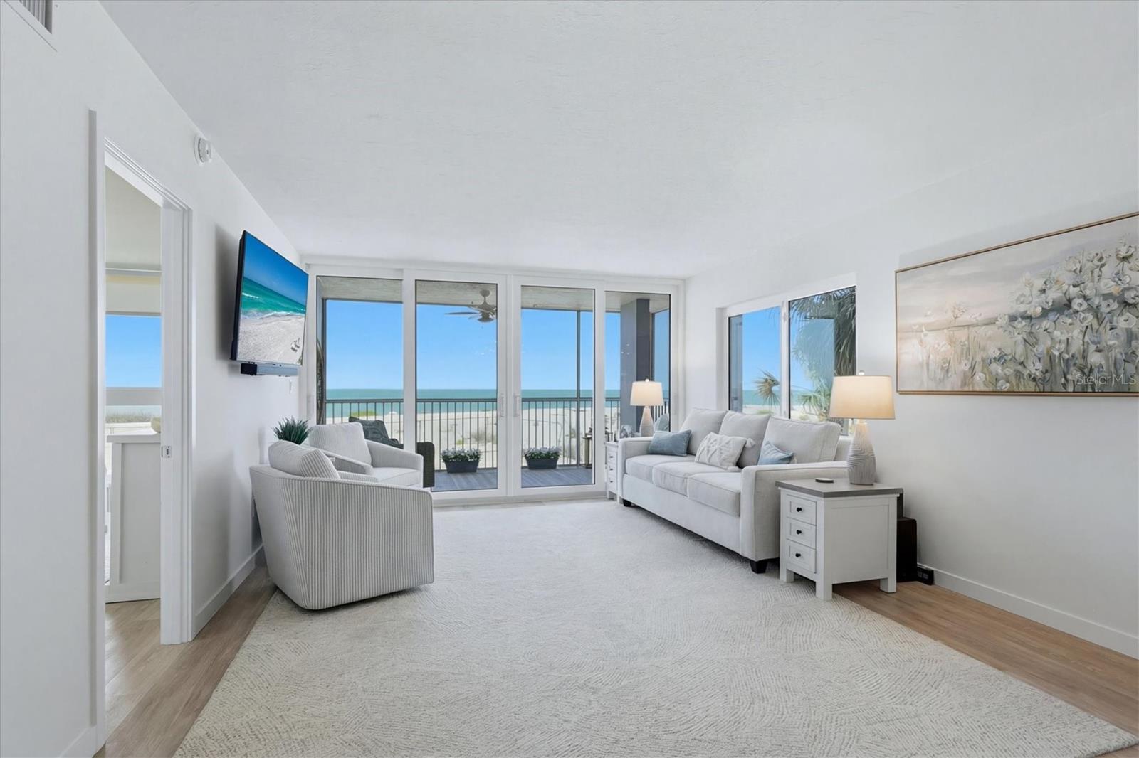 GULF HORIZONS - Residential