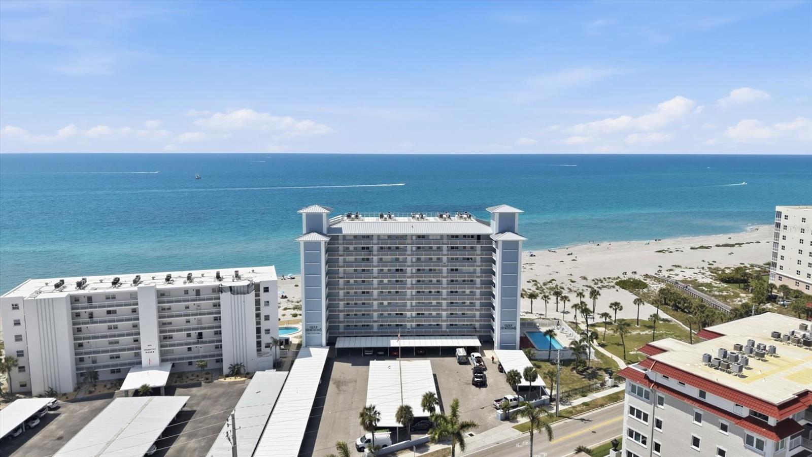 GULF HORIZONS - Residential