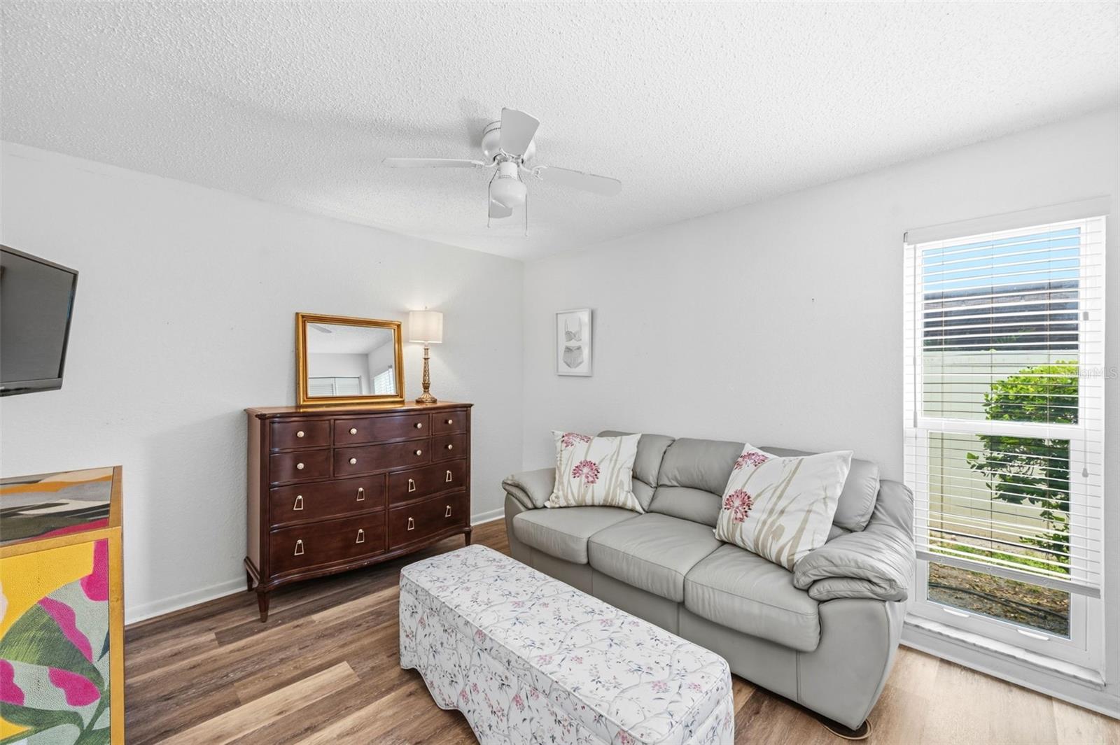 LAKE PARK UNIT IV - Residential