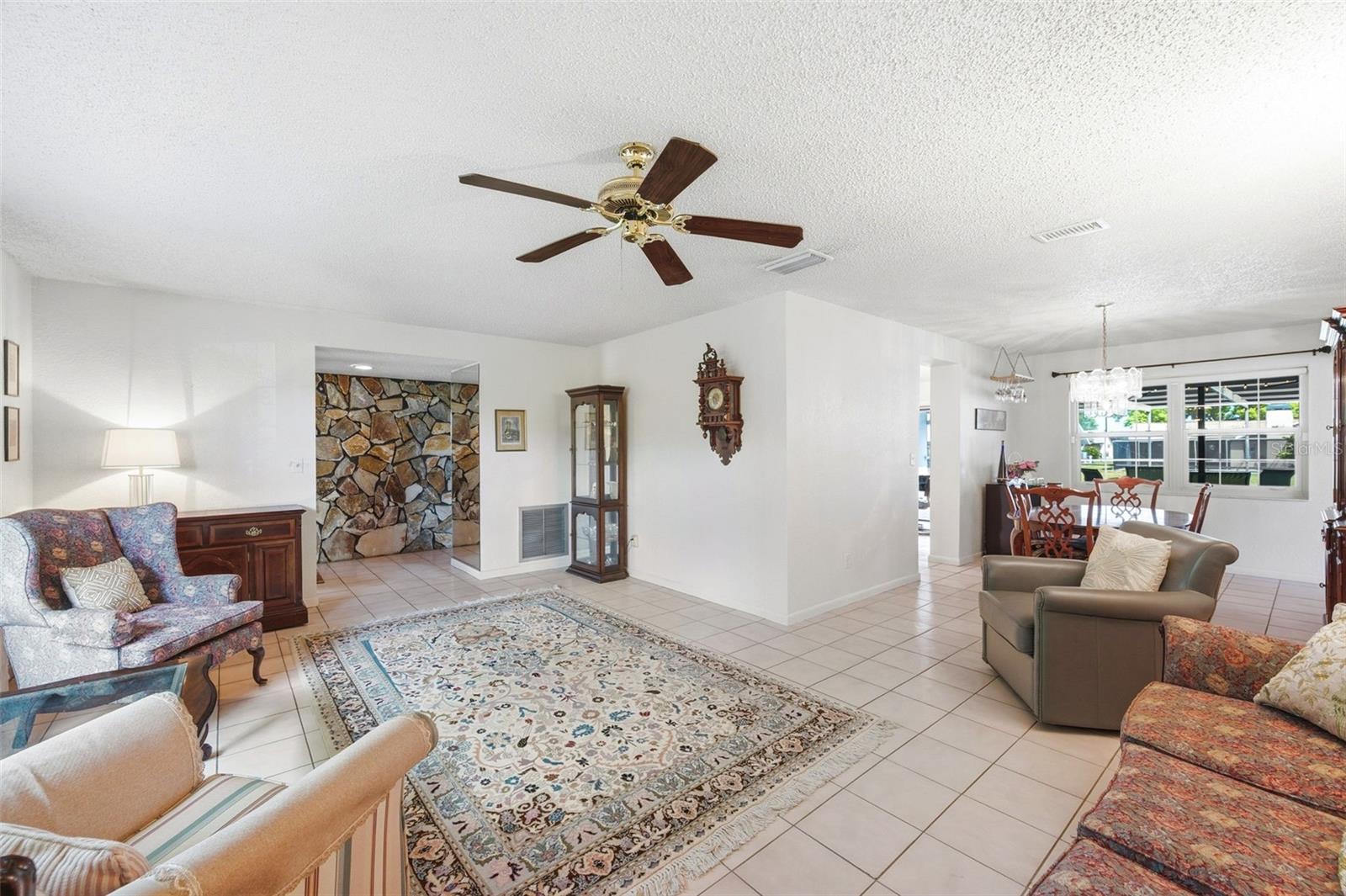 LAKE PARK UNIT IV - Residential