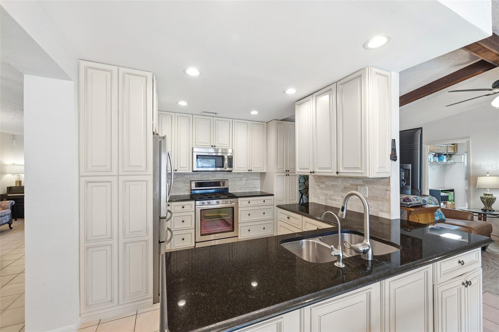 LAKE PARK UNIT IV - Residential