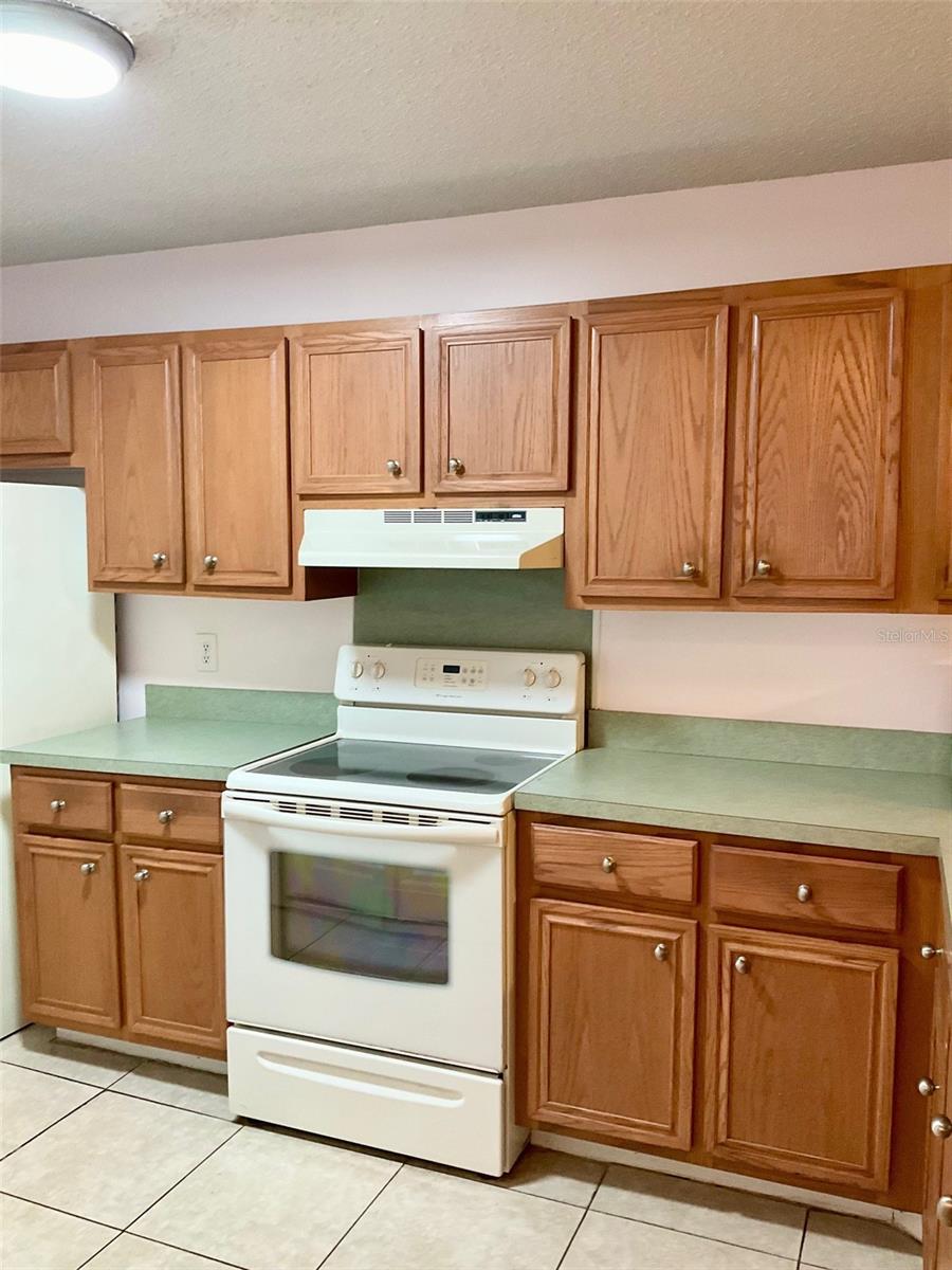 OXFORD SQUARE CONDO - Residential