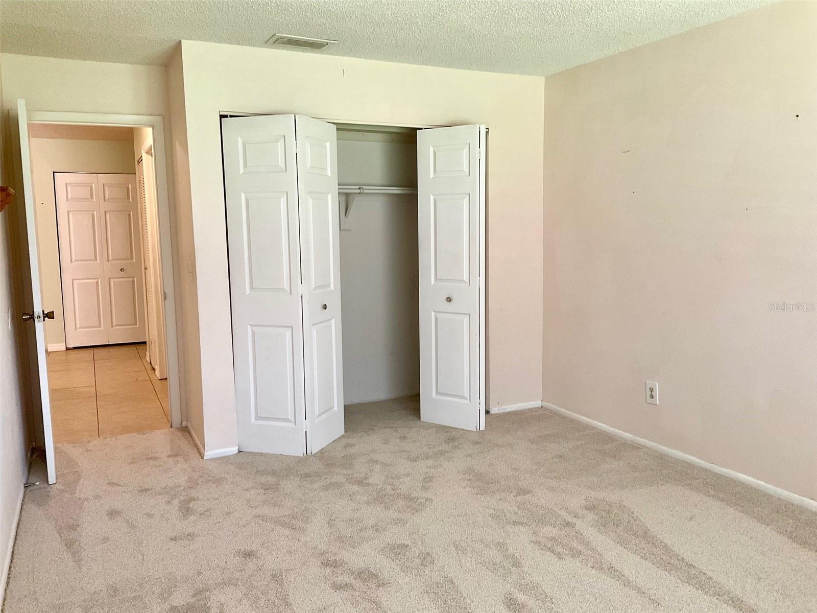 OXFORD SQUARE CONDO - Residential