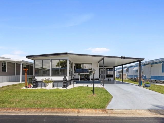 CLERMONT EMERALD LAKES CO-OP LT 01 - Residential