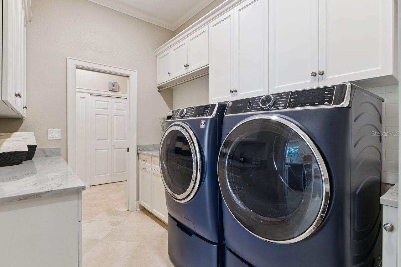 BAY HILL SEC 08 - Residential