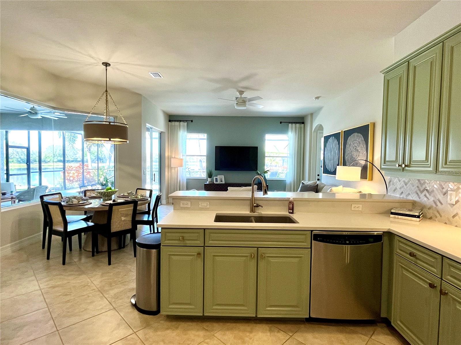 RIVER STRAND - Residential
