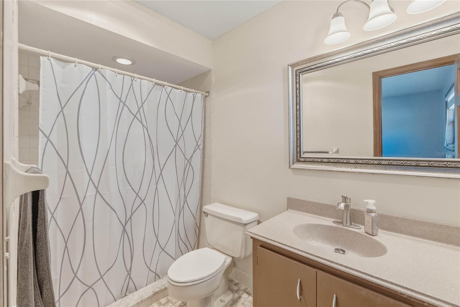 DELTONA LAKES UN 4 - Residential