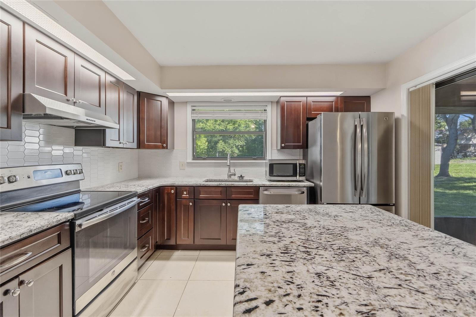 DELTONA LAKES UN 4 - Residential