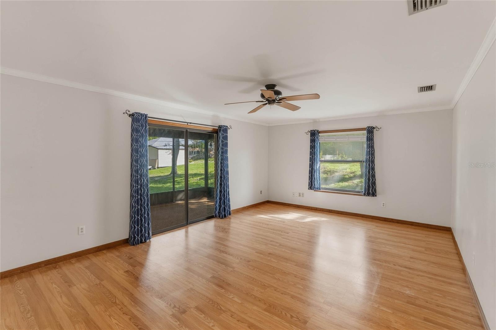 DELTONA LAKES UN 4 - Residential