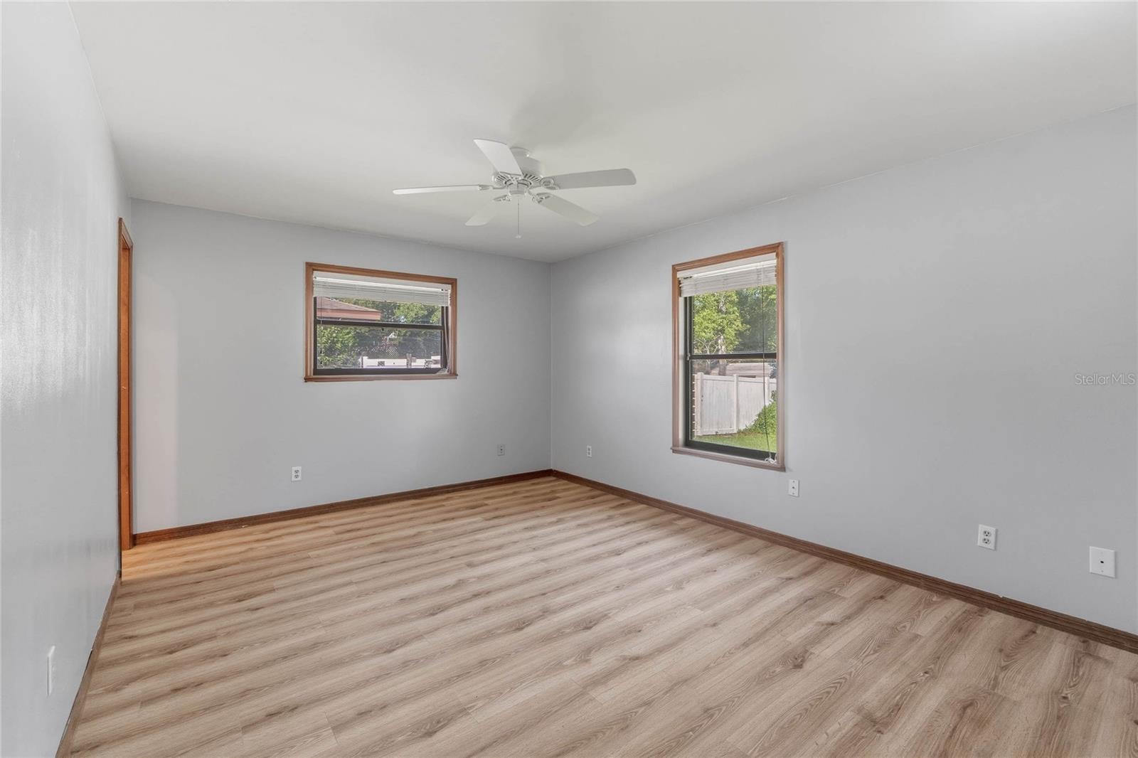 DELTONA LAKES UN 4 - Residential