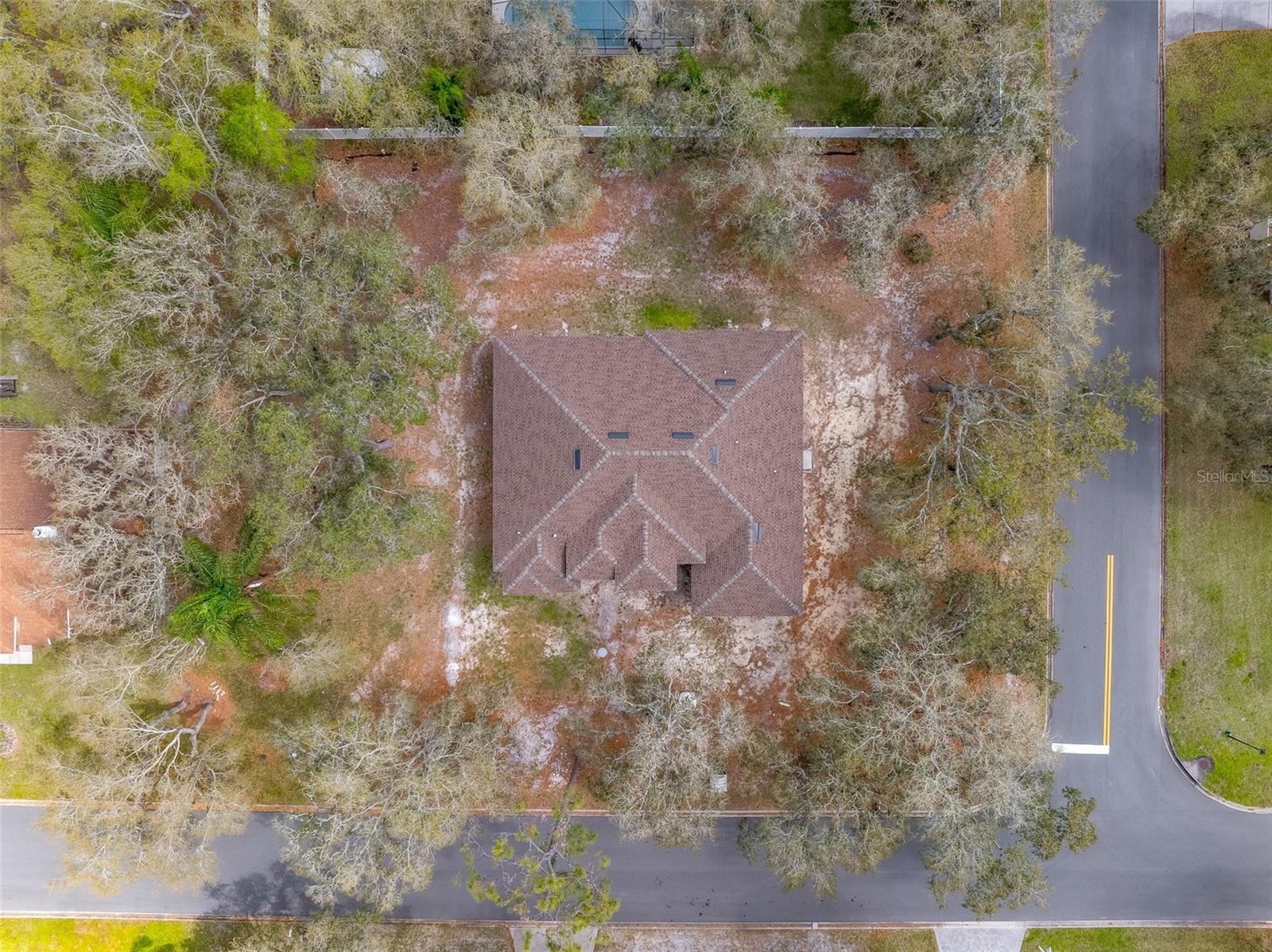 COUNTRY SIDE MANOR - Residential