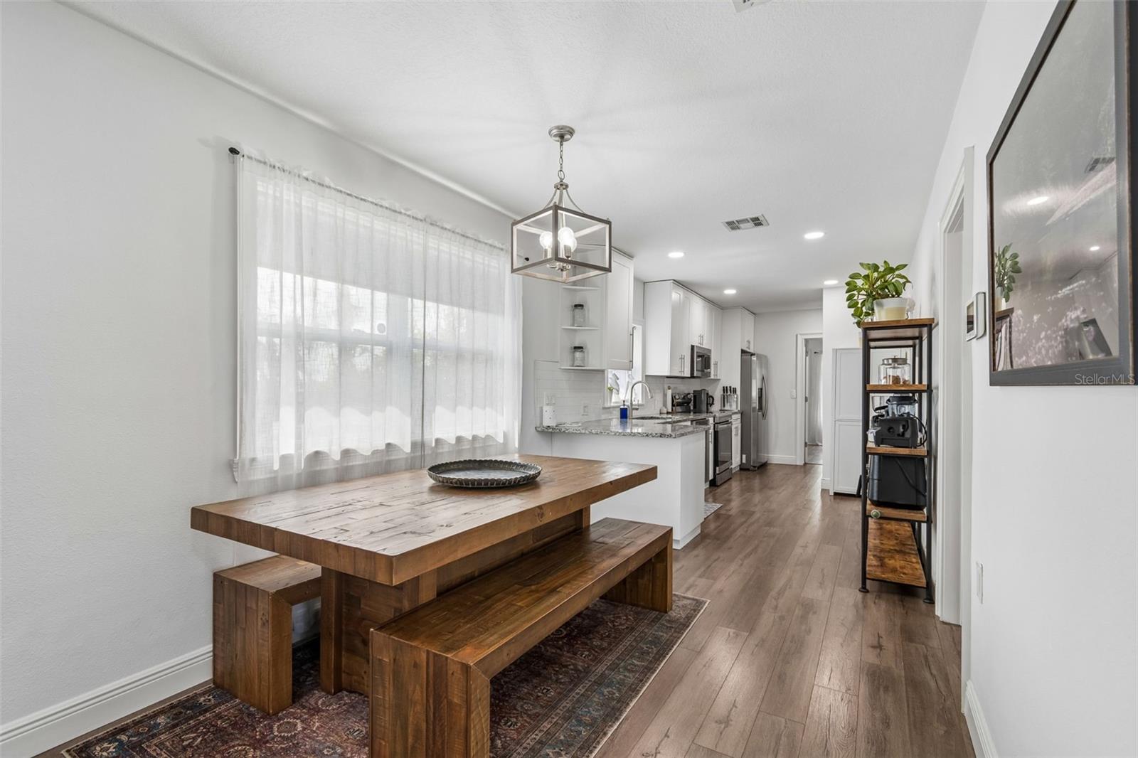 HIGHLAND GROVES - Residential