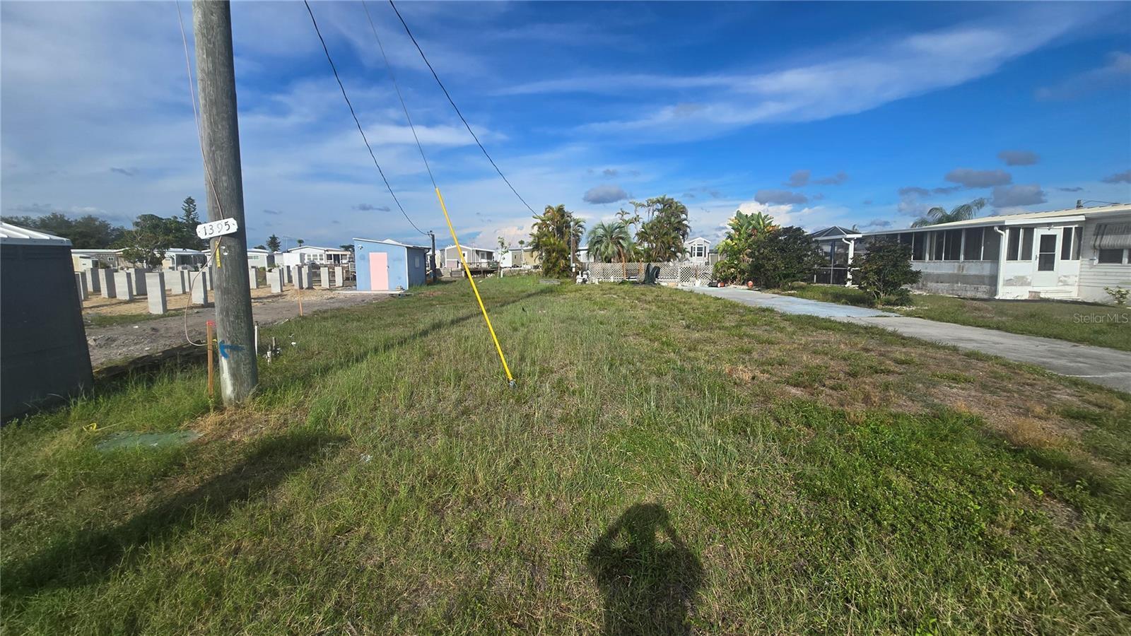 HOLIDAY MOB ESTATES 2ND ADD - Land