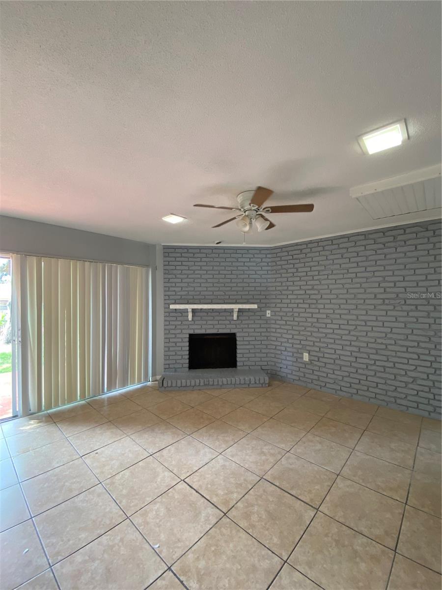 WESTWOOD HEIGHTS 2ND ADD - Residential Lease