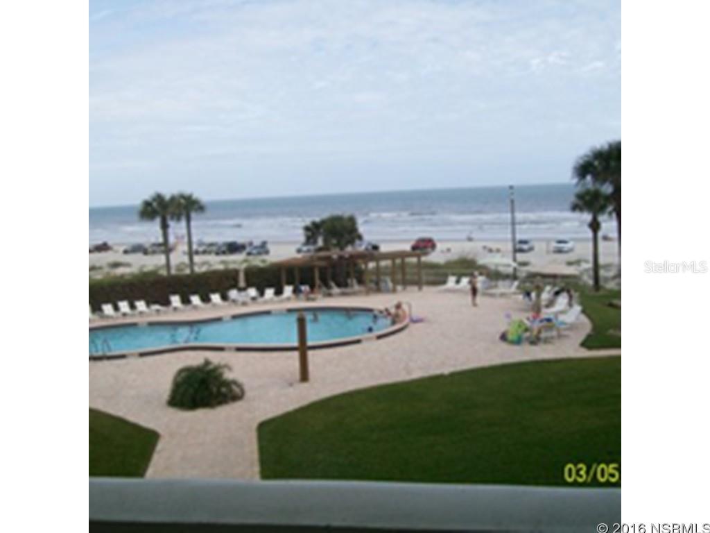 Offer Pending ;LocationDescription: Condo ;Water: City
