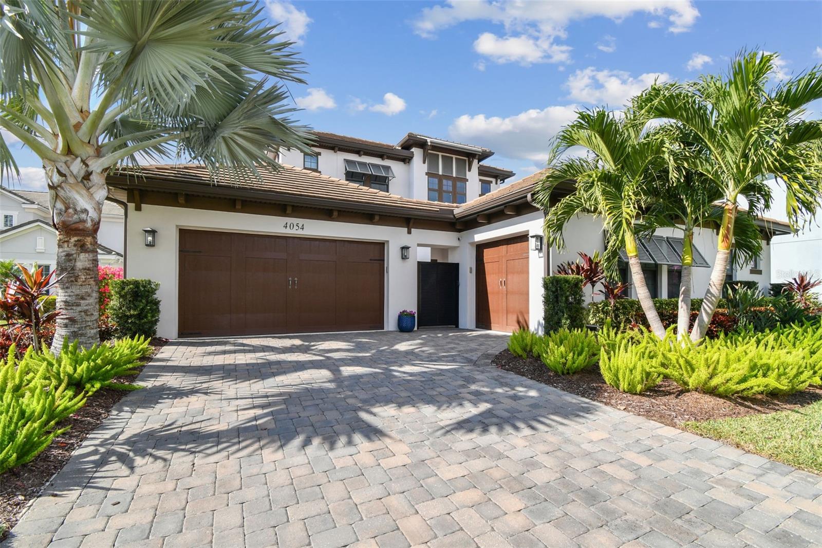 COVE AT ROCKY POINT - Residential