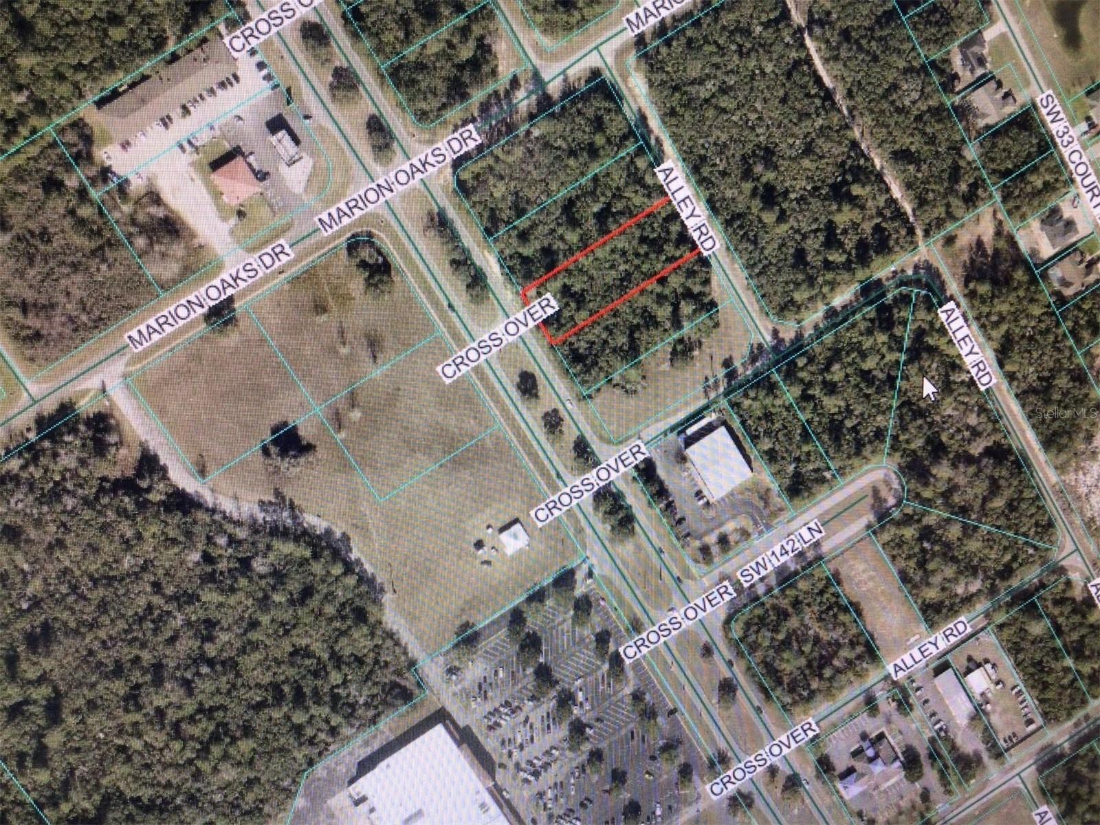 MARION OAKS - Land