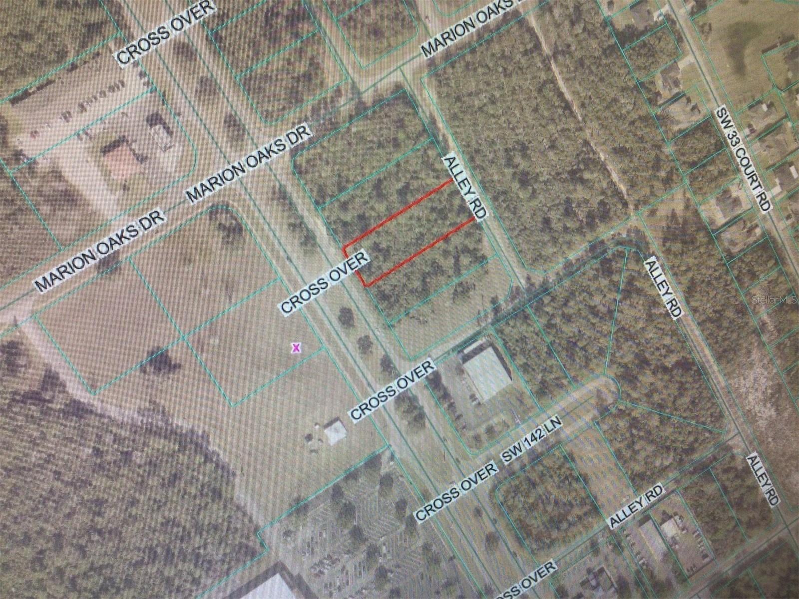 MARION OAKS - Land