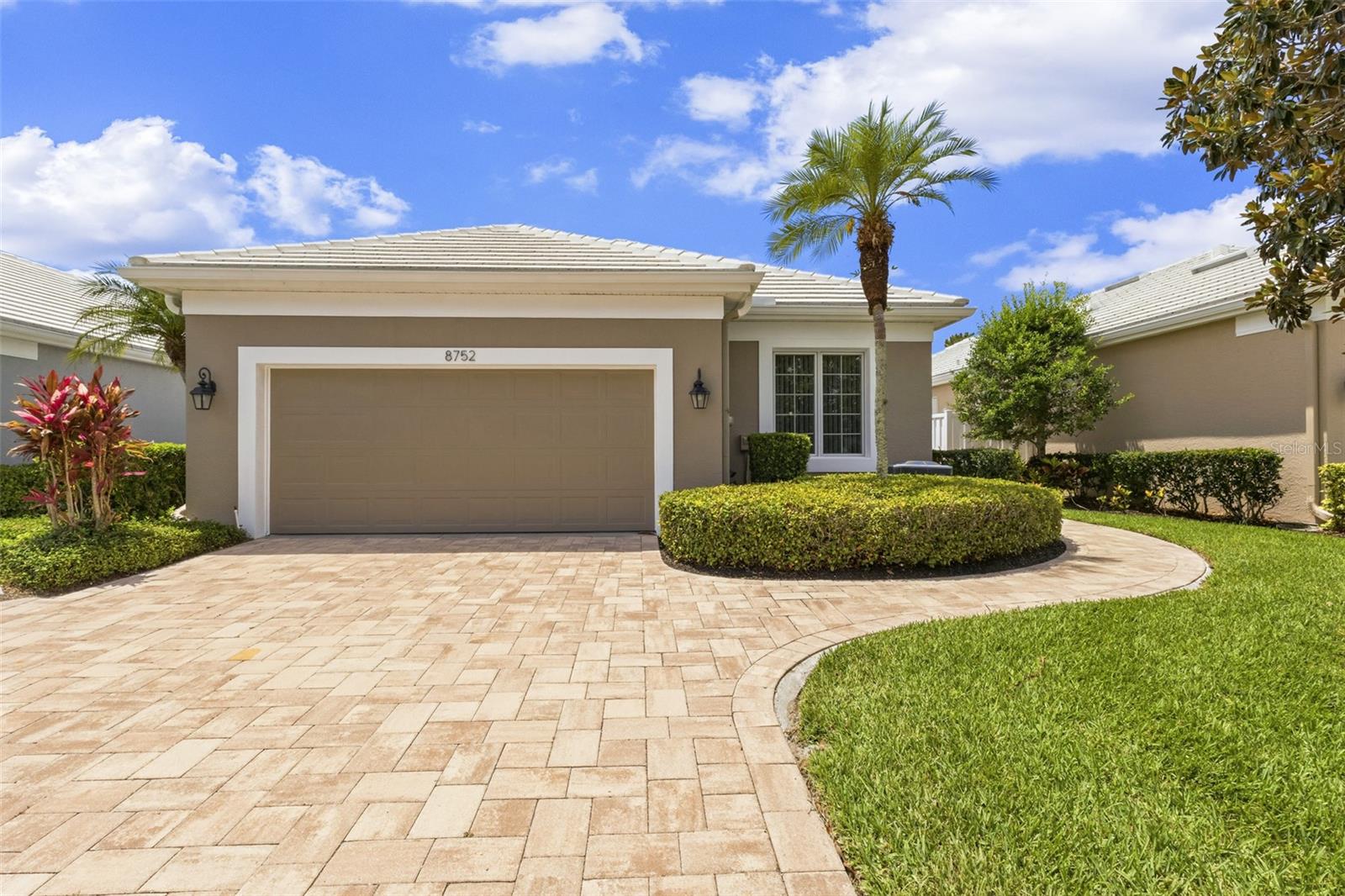 ROSEDALE - Residential