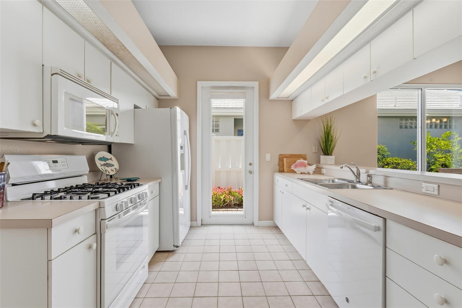 ROSEDALE - Residential