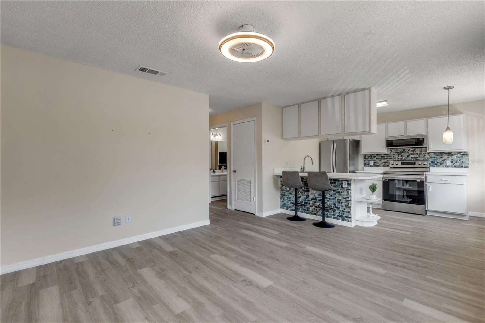YORKTOWNE ESTATE CONDO - Residential