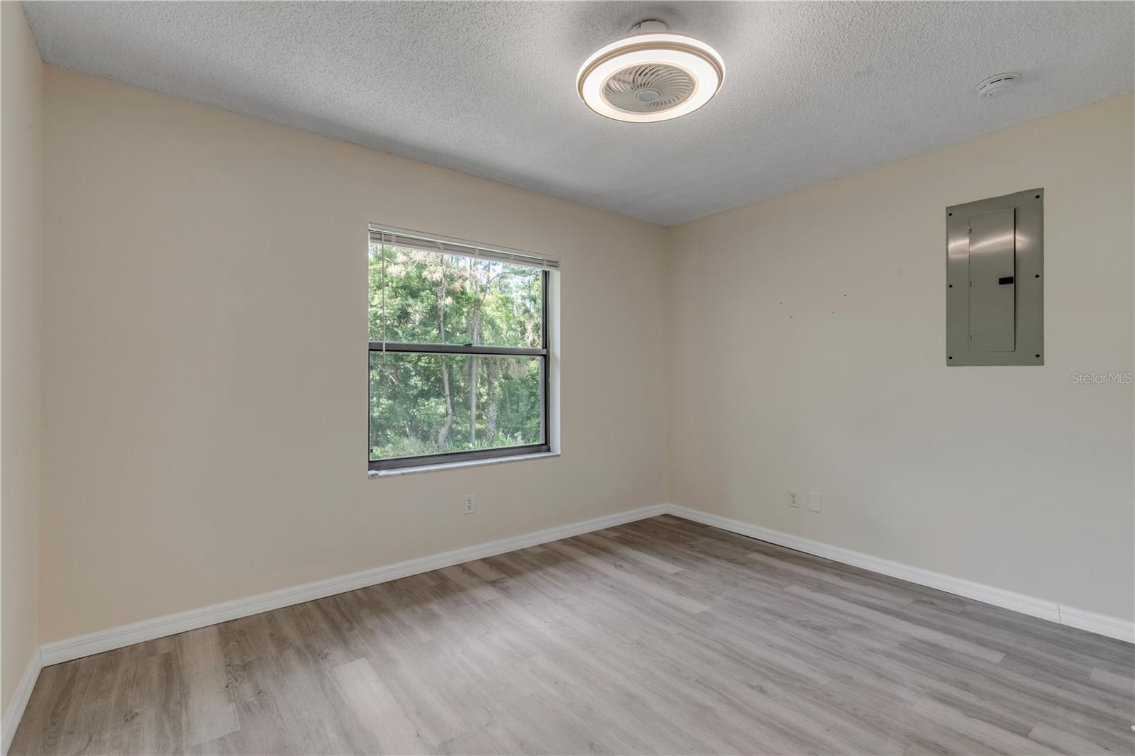 YORKTOWNE ESTATE CONDO - Residential